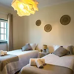 Pensión Ocean House - Santa Cruz 4*
